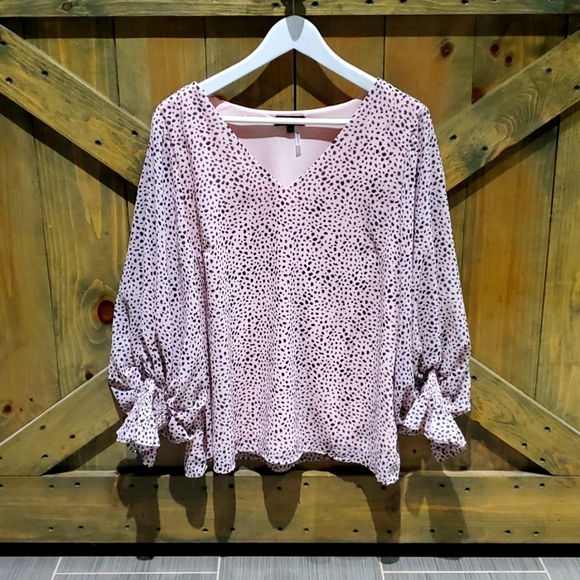 1. STATE LONG SLEEVE BLOUSE  PINK BLACK SIZE LARGE VNECK CAREER BUSINESS DRESSY - Picture 1 of 8